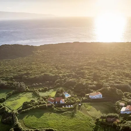 O Zimbreiro Bed and Breakfast